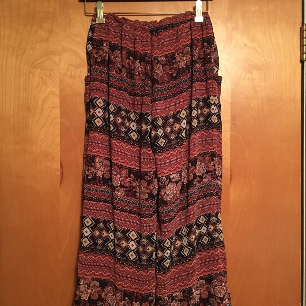 Aztec Print Pants - Picture 4 of 7